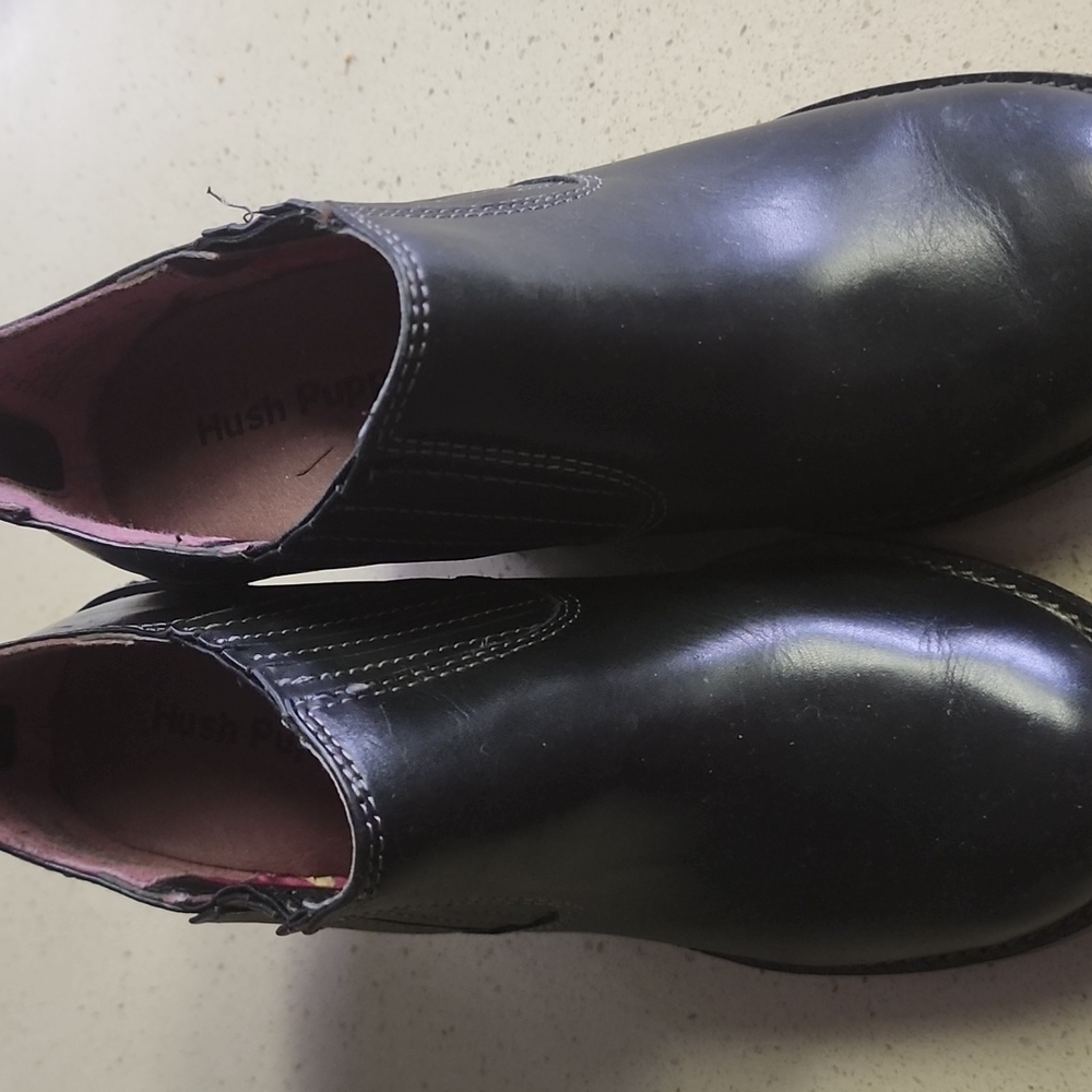 Hush puppies black booties